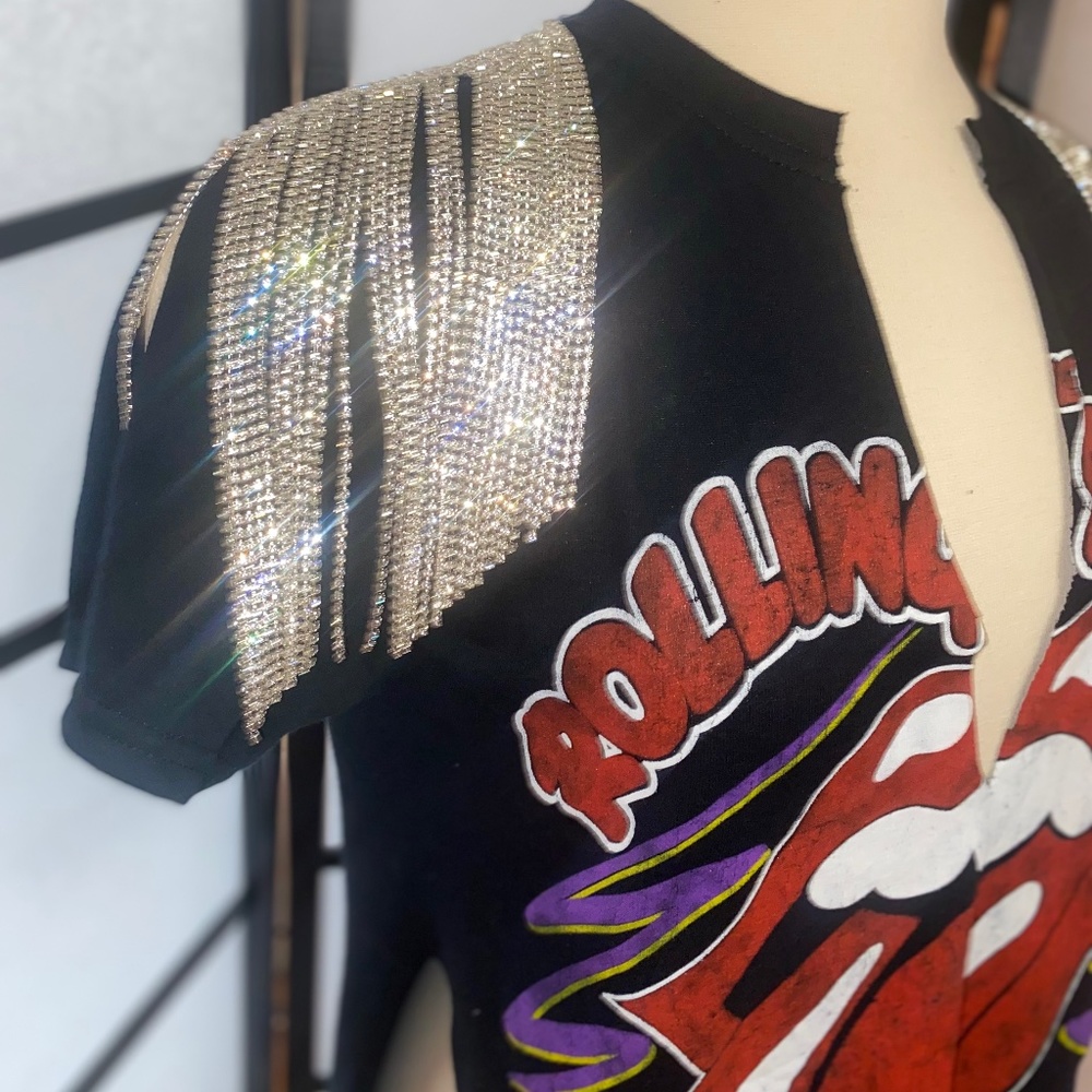 Rolling stone graphic top